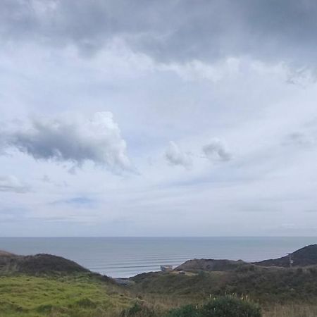 Willa Seaview Retreat -Amazing Ocean Views And Outdoor Bath Waiuku Zewnętrze zdjęcie