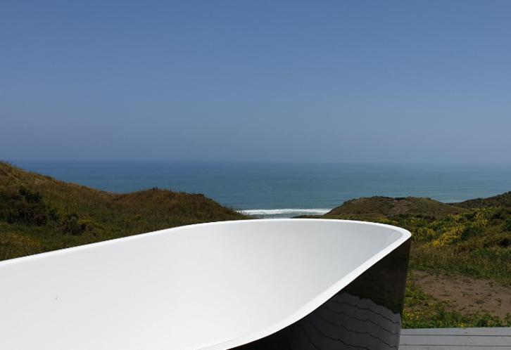 Willa Seaview Retreat -Amazing Ocean Views And Outdoor Bath Waiuku Zewnętrze zdjęcie